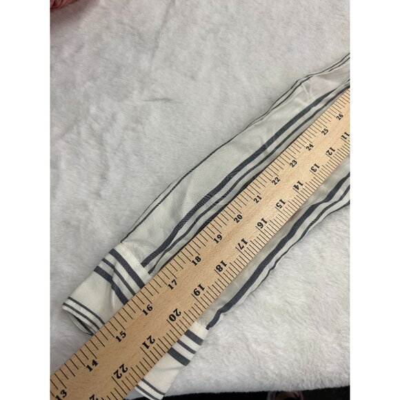 Abercrombie & Fitch Women's XS Long Sleeve Tie Front Button Up Shirt Women's - Picture 6 of 9